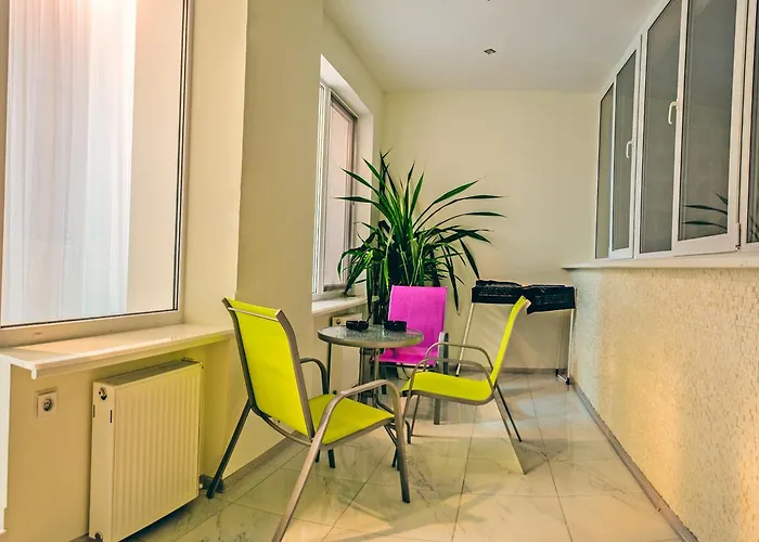 Arkadiya,160 M Three Bedrooms! * Odessa