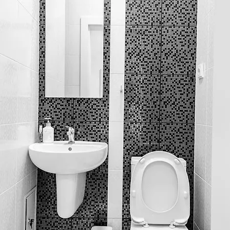 Apartment Arkadiya,160 M Three Bedrooms! * Odesa